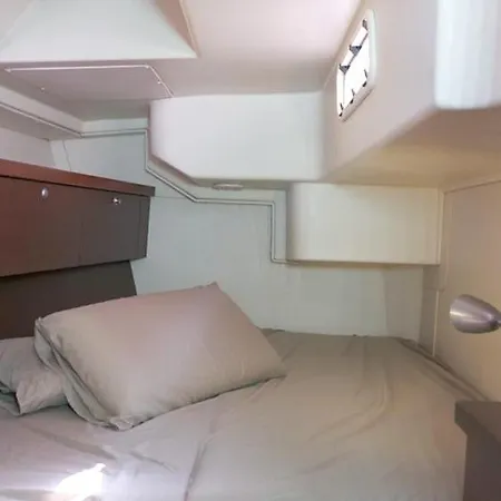 Úszó hotel Bgroupsailing Marina Di Portorož